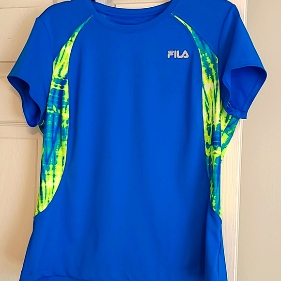 💰 FILA women's fitness shirt, size XL - Picture 1 of 7